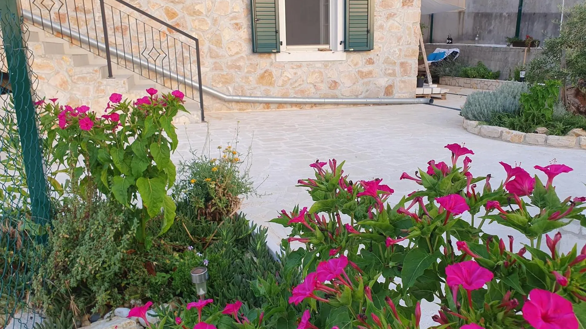 Apartment Villa Pearl Of Kali - Seafront