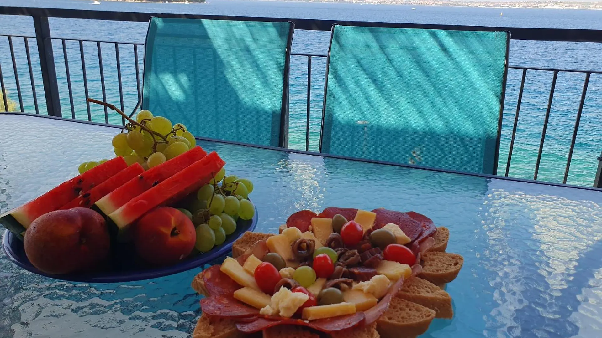 Apartment Villa Pearl Of Kali - Seafront Croatia