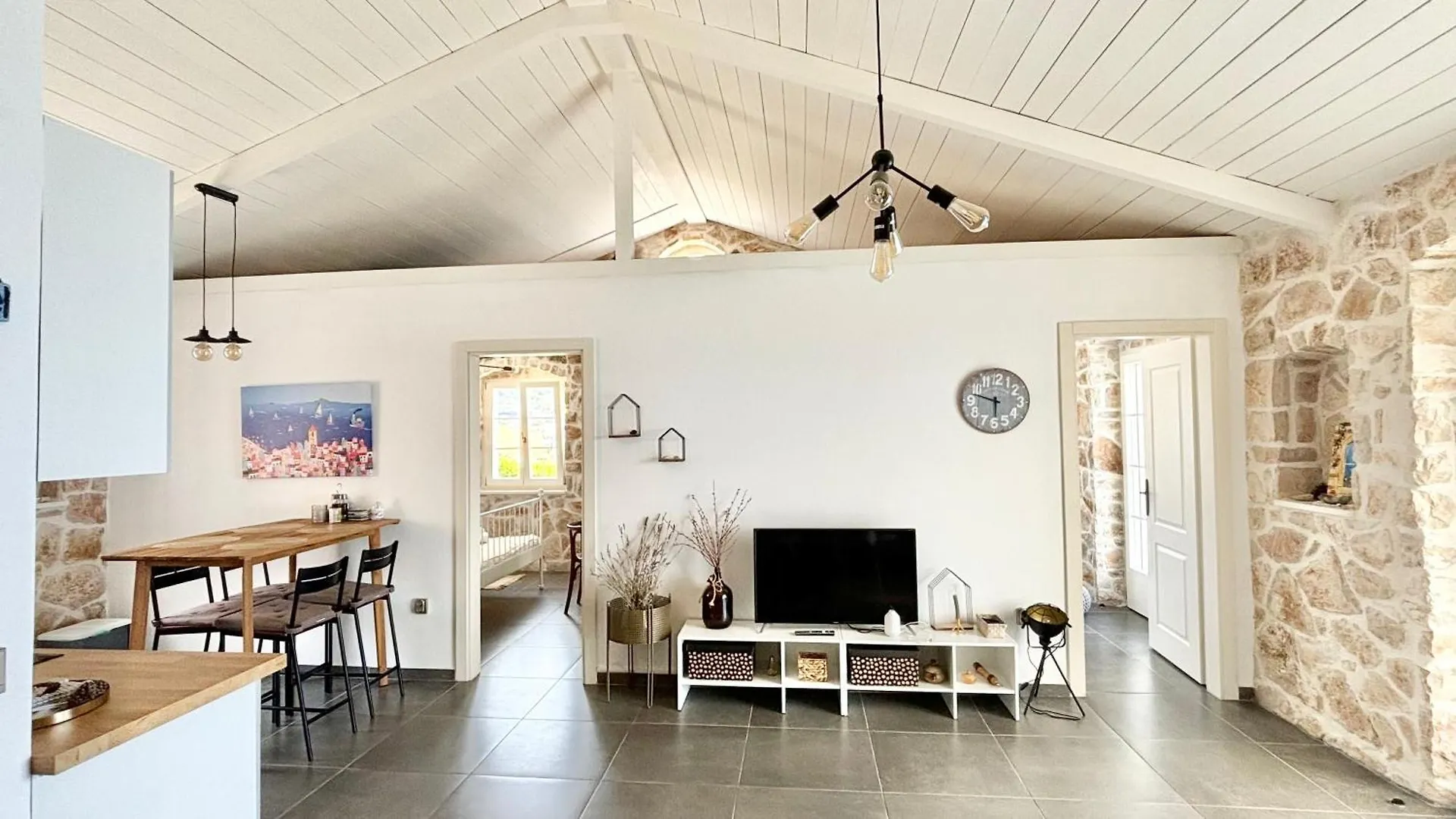Villa Pearl Of Kali - Seafront Apartment
